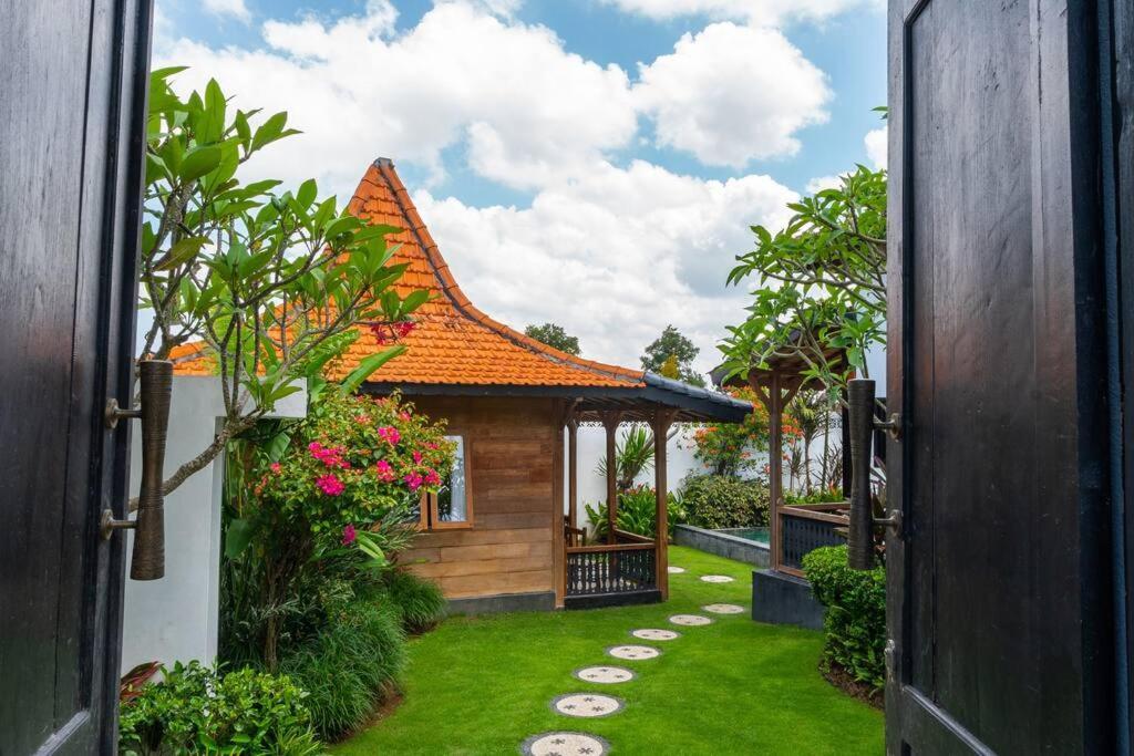 Berawa Canggu Stylish Joglo 3 Bedrooms Private Villa With Private Pool Εξωτερικό φωτογραφία